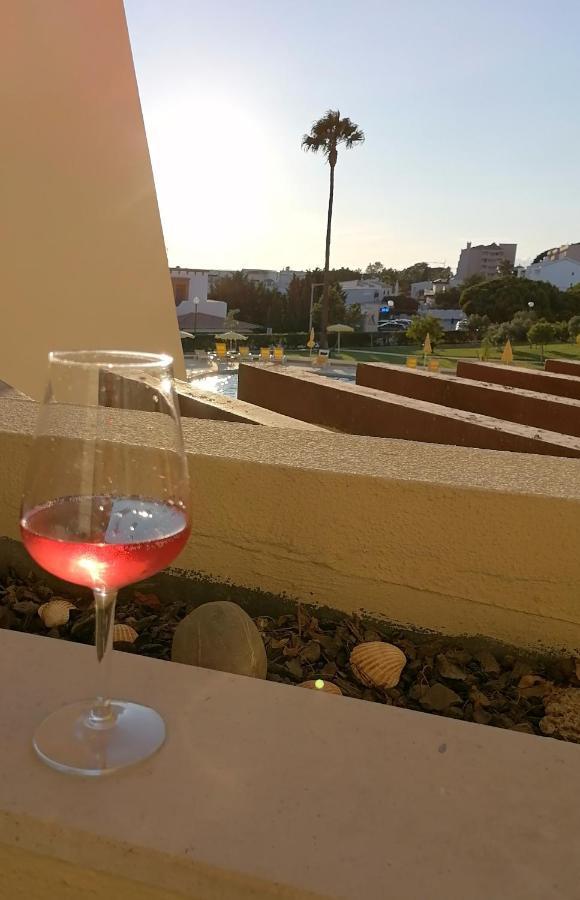 Apartamento T2 Palmeira Gale-Praia Da Gale Guia  Buitenkant foto